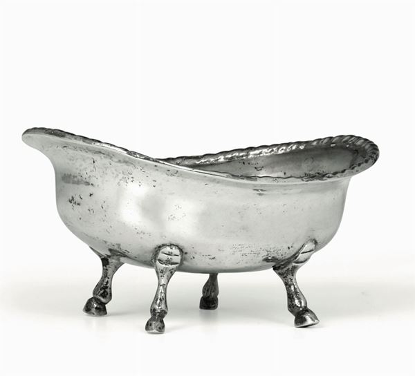 Zuccheriera in argento a barchetta con piedi a zoccolo, Venezia XVIII-XIX secolo