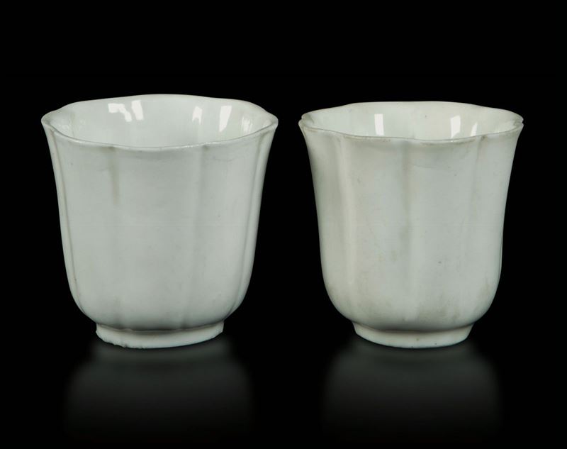 Two porcelain cups, China, Qing Dinasty, 1600s  - Auction Fine Chinese Works of Art - Cambi Casa d'Aste