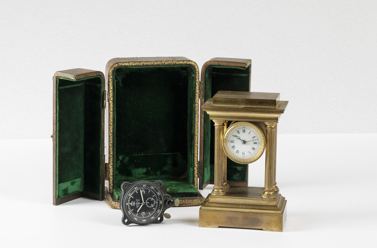 Lotto di 4 Orologi Diversi