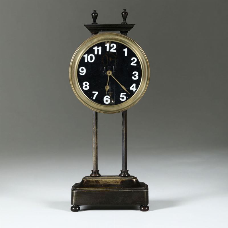 Orologio  cremagliera in metallo dorato, XIX-XX secolo  - Asta Antiquariato II - Asta a Tempo - Cambi Casa d'Aste