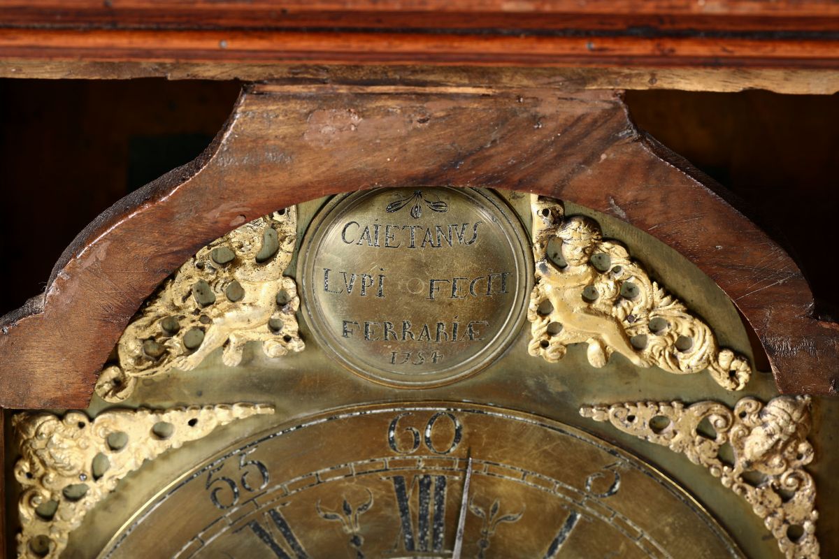 Pendola da Tavolo con Cassa in Legno di Noce, Ferrara, Caietano Lupi 1754