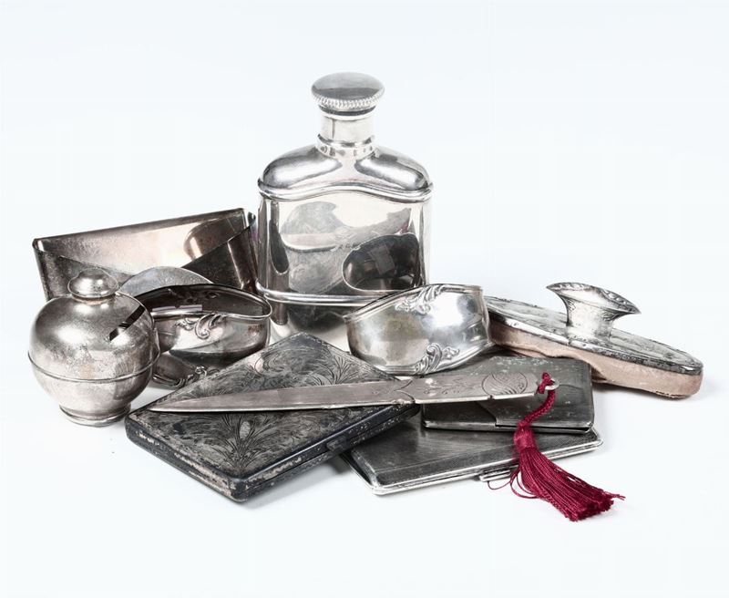 Lotto di oggetti in argento  - Auction Silvers - Cambi Casa d'Aste