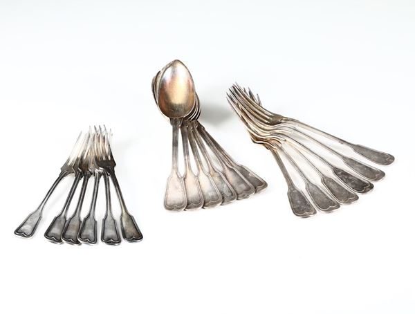 Dodici forchette più sei cucchiai in argento, Italia XX secolo