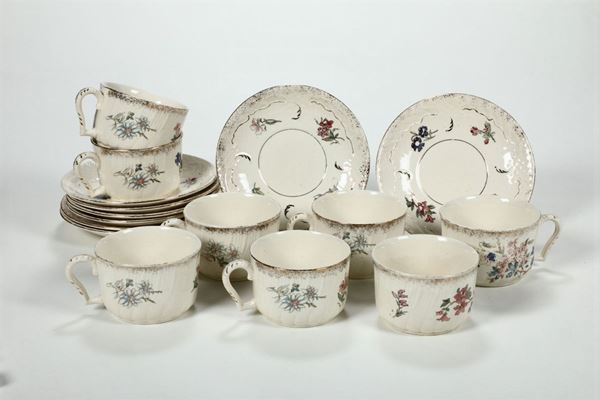 Sei tazze da tè con piattino in terraglia di Laveno, XX secolo