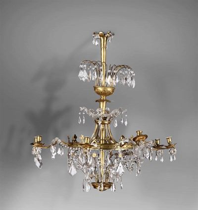 Lampadario Luigi XVI a Otto Luci in Bronzo e Cristallo di Rocca, Fine XVIII Secolo