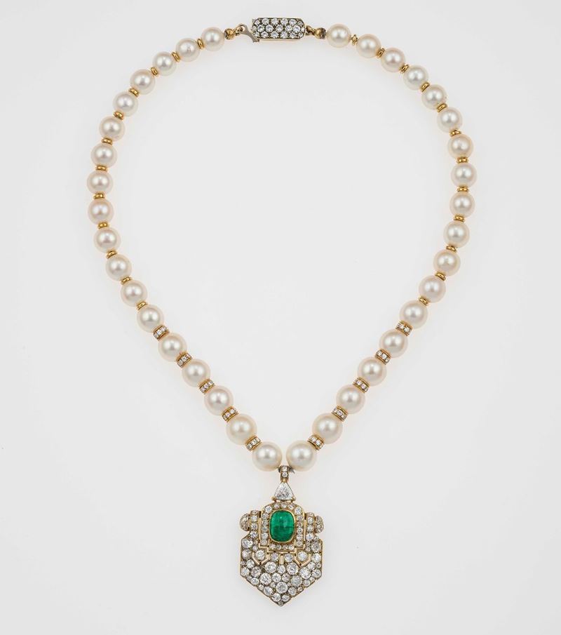 Cultured pearl, diamond, emerald and gold necklace  - Auction Fine Jewels - II - Cambi Casa d'Aste