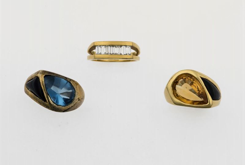 Lotto composto da un anello con diamanti, un anello con quarzo citrino ed un anello con spinello sintetico  - Asta Gioielli - Cambi Casa d'Aste