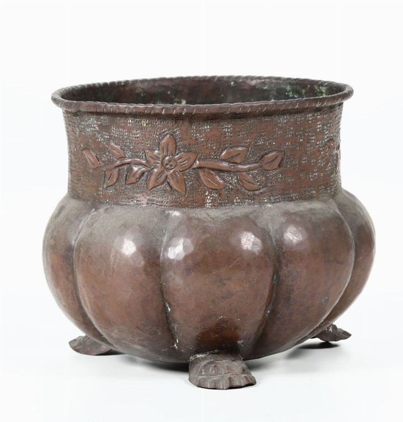 Portavaso in rame bacellato  - Auction Ceramics and Antiquities - Cambi Casa d'Aste