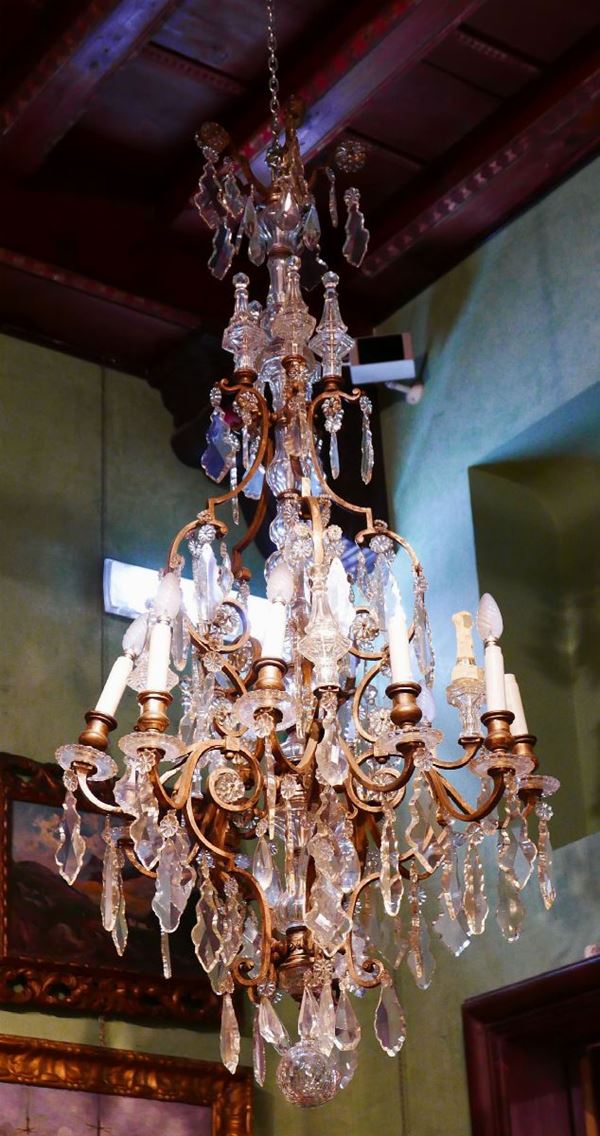Lampadario in bronzo e cristalli, XIX secolo