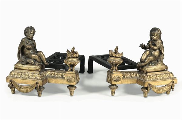 Coppia di alari in bronzo dorato di gusto neoclassico, XVIII-XIX secolo