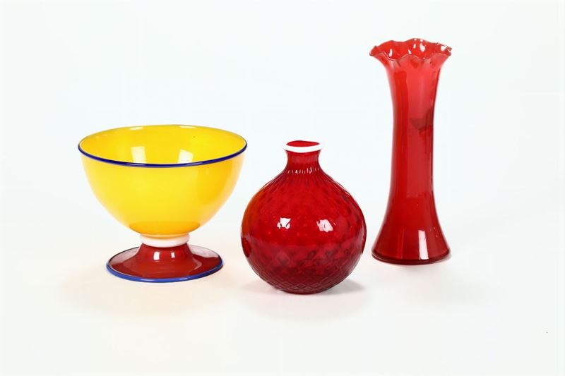 Tre vasi in vetro moderni  - Auction Ceramics and Antiquities - Cambi Casa d'Aste