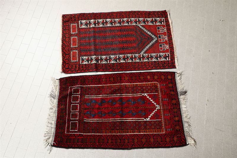  Coppia tappeti belucistan XX secolo  - Auction Furniture - Cambi Casa d'Aste