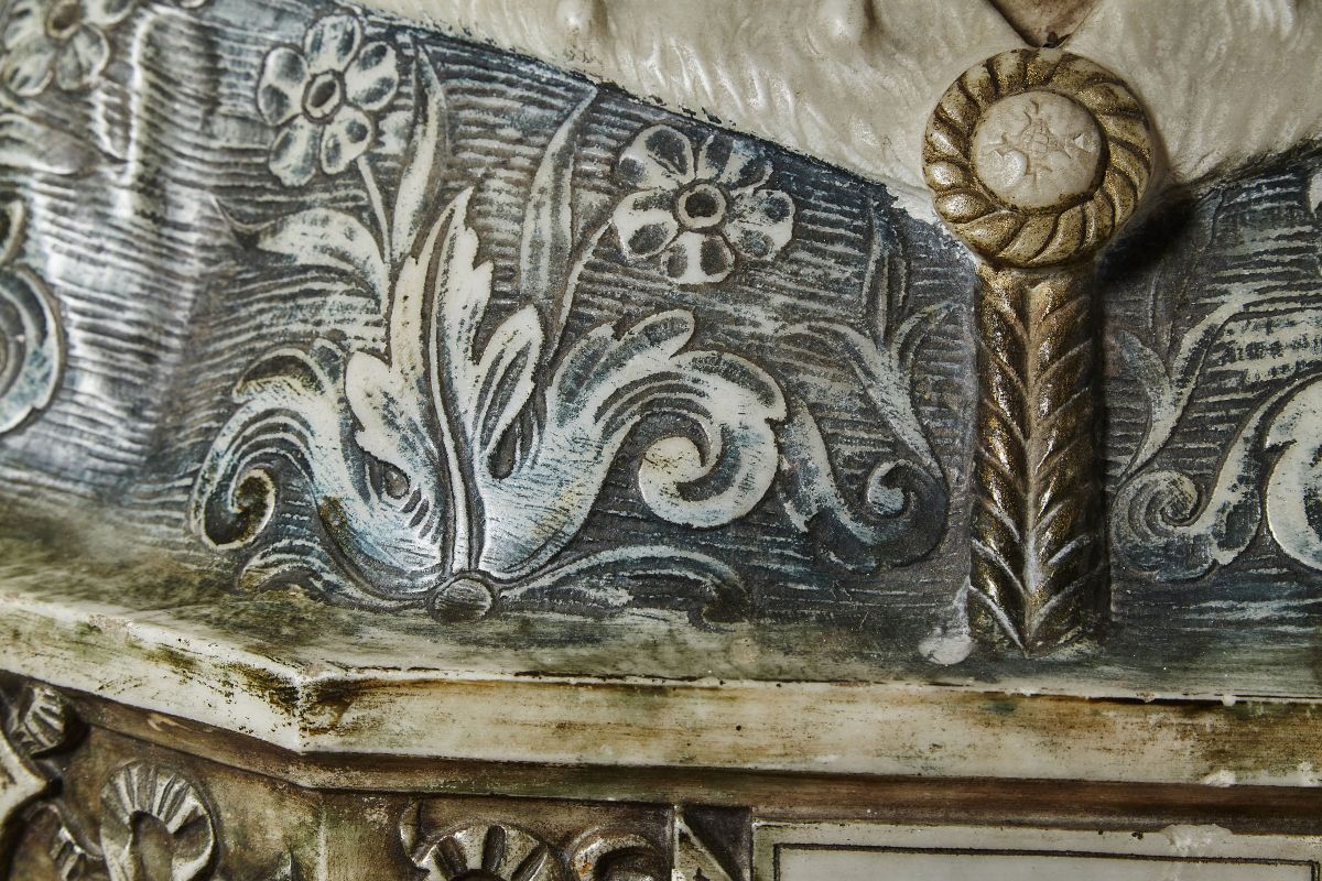 Busto di Gentildonna. Alabastro Dipinto. Arte Neorinascimentale Italiana del XIX-XX Secolo