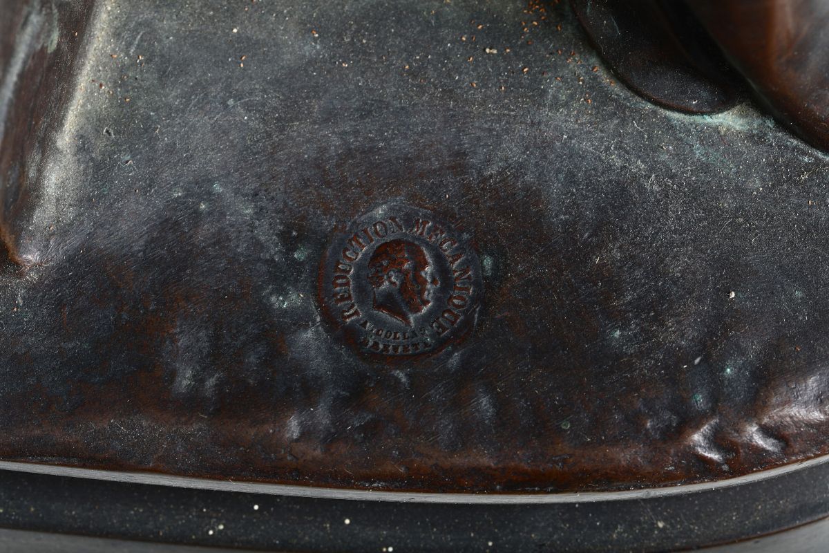 Pendola da Camino Neoclassica in Marmo, Bronzo Patinato e Bronzo Dorato, Denière a Paris