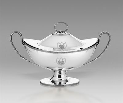 Zuppiera in Argento Fuso, Sbalzato e Cesellato Argentiere Elkington & Co. Birmingham, Inghilterra...