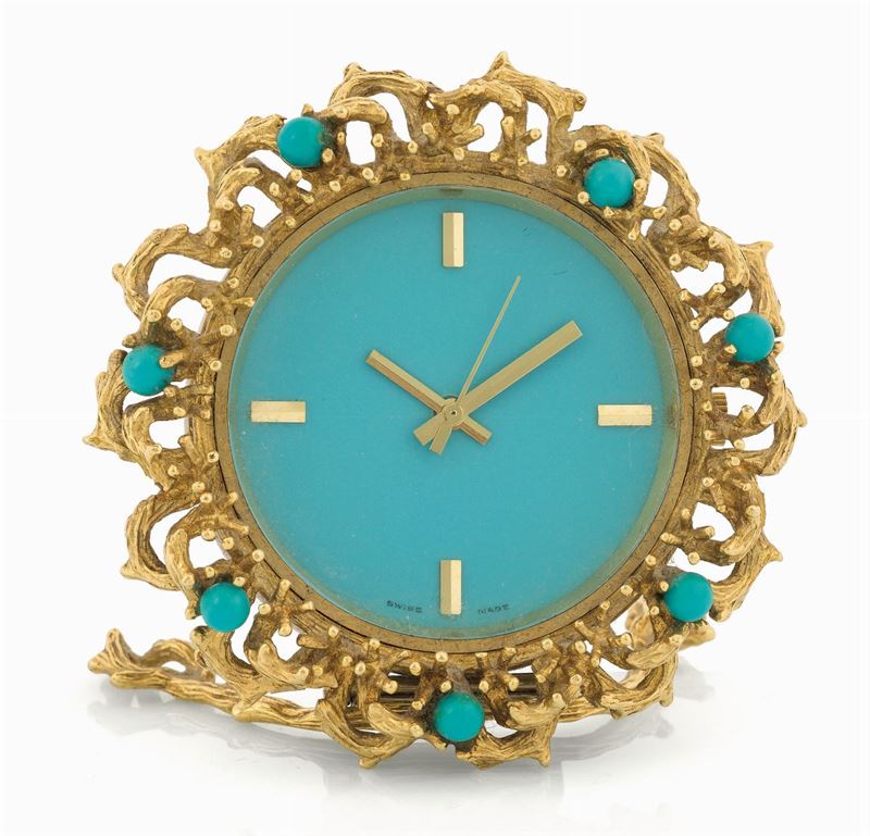 Anonimo. Piccolo orologio da scrivania, al quarzo, in oro giallo 18K con turchesi. Realizzato nel 1960 circa  - Asta Orologi da Polso e da Tasca - Cambi Casa d'Aste