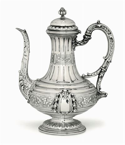 Teiera in Argento Fuso, Sbalzato e Cesellato, Francia XX Secolo