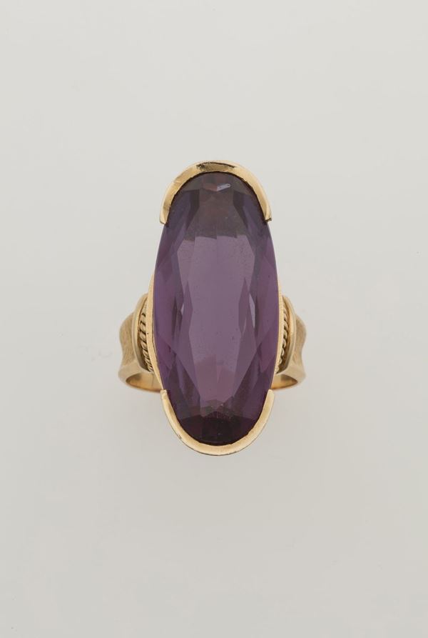 Synthetic corundum and gold ring
