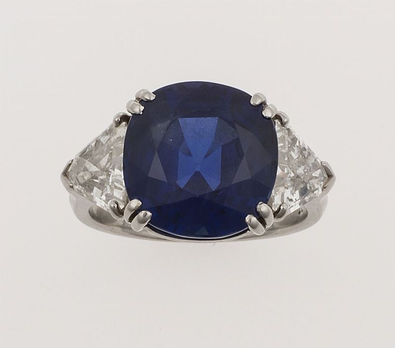 Sapphire, diamond and platinum ring  - Auction Fine Jewels - II - Cambi Casa d'Aste