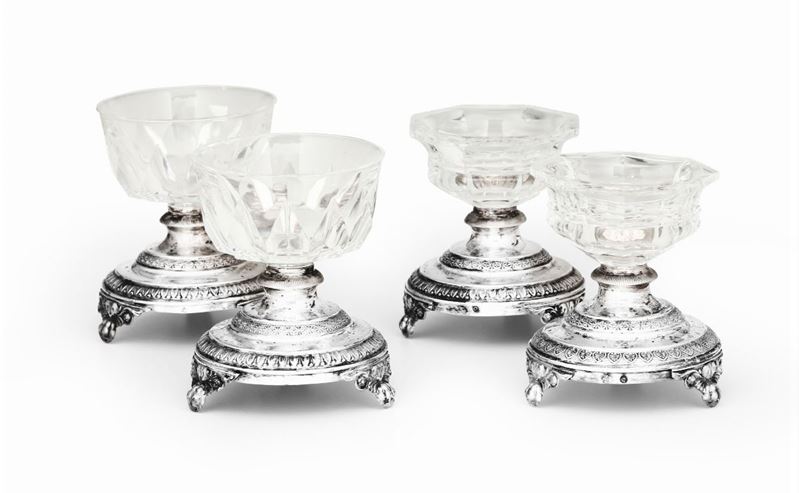 Due coppie di saliere saliere in argento e vetro molato, Genova XIX secolo.  - Asta L'Art de la Table - Cambi Casa d'Aste