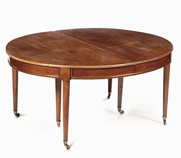 Tavolo ovale allungabile con 8 sedie
