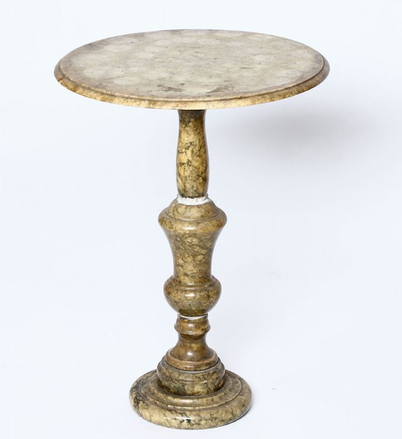 Tavolino con struttura in marmo verde tornito, XX secolo  - Auction Furniture - Cambi Casa d'Aste