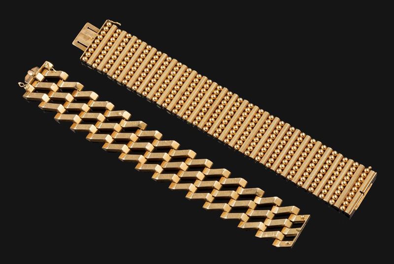 Two gold bracelets  - Auction Fine Coral Jewels - I - Cambi Casa d'Aste