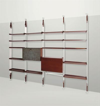 Libreria a Parete con Struttura in Ferro Laccato e Legno. Elementi in Vetro.