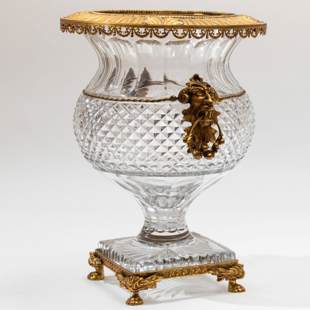 Vaso di Cristallo Cesellato e Bronzo