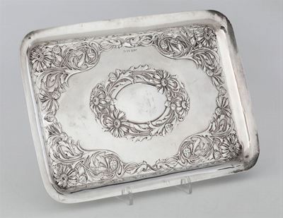 Vassoio in Argento Sterling Cesellato, Argentiere Alexander Clark, Inghilterra 1909-18