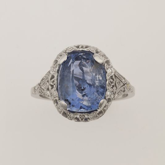 Sri Lankan sapphire weighing 11.13 carats. Gemmological Report R.A.G. Torino n. J19013mn. No indications of heating
