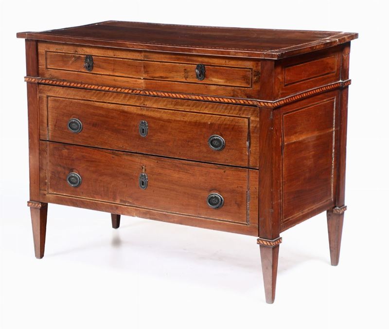 Comò direttorio lastronato in noce ed intarsiato, XVIII secolo  - Auction Furniture - Cambi Casa d'Aste