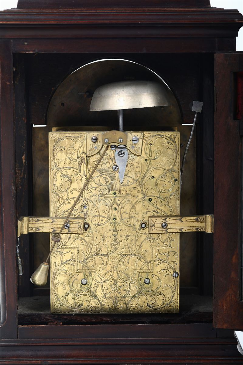 Bracket con Cassa in Legno Impiallacciato. John Rooke, Londra, XVIII Secolo