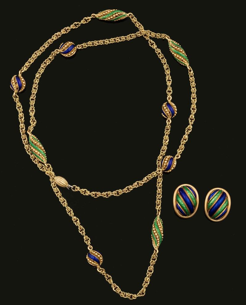 Enamel and gold sautoir with a pair of clips  - Auction Fine Coral Jewels - I - Cambi Casa d'Aste