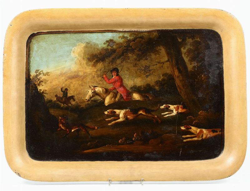 Vassoio in metallo dipinto con scena di caccia, XIX secolo  - Asta Arredi, Dipinti e Oggetti d'Arte - Cambi Casa d'Aste
