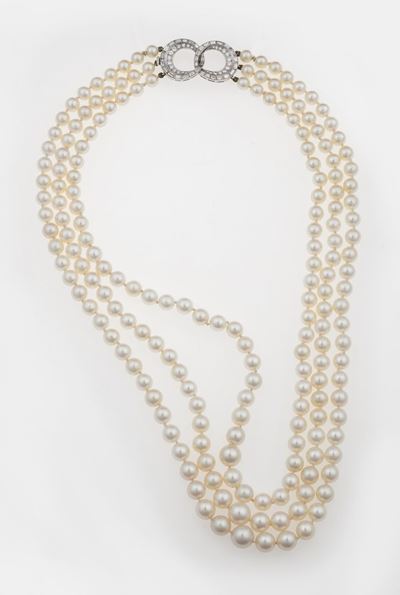 Collana a Tre Fili di Perle Coltivate