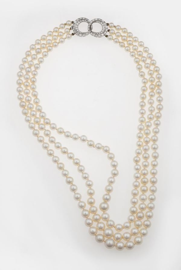 Cultured pearl and diamond necklace