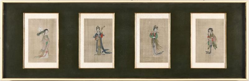 Quattro dipinti su seta raffiguranti cortigiane, Cina, XX secolo  - Auction Antiques III - Timed Auction - Cambi Casa d'Aste