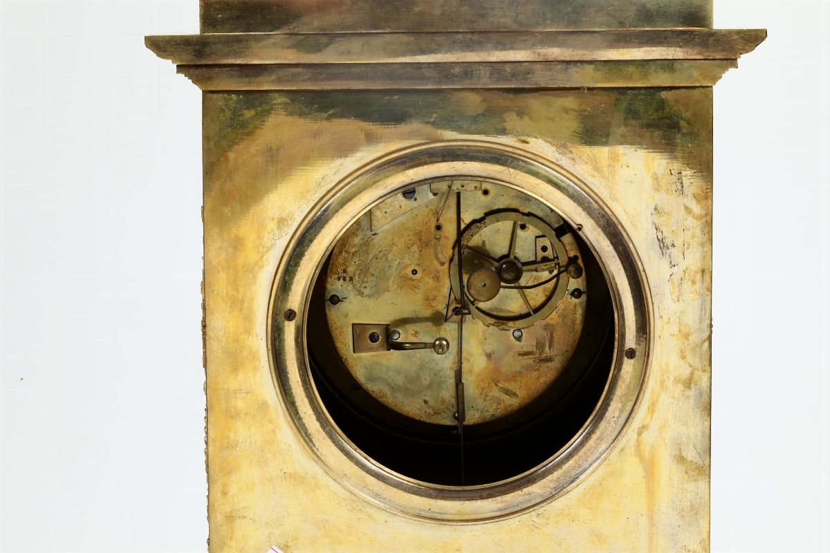 Pendola da Tavolo in Bronzo Dorato e Cesellato, Carville & Cie a Paris, XIX Secolo