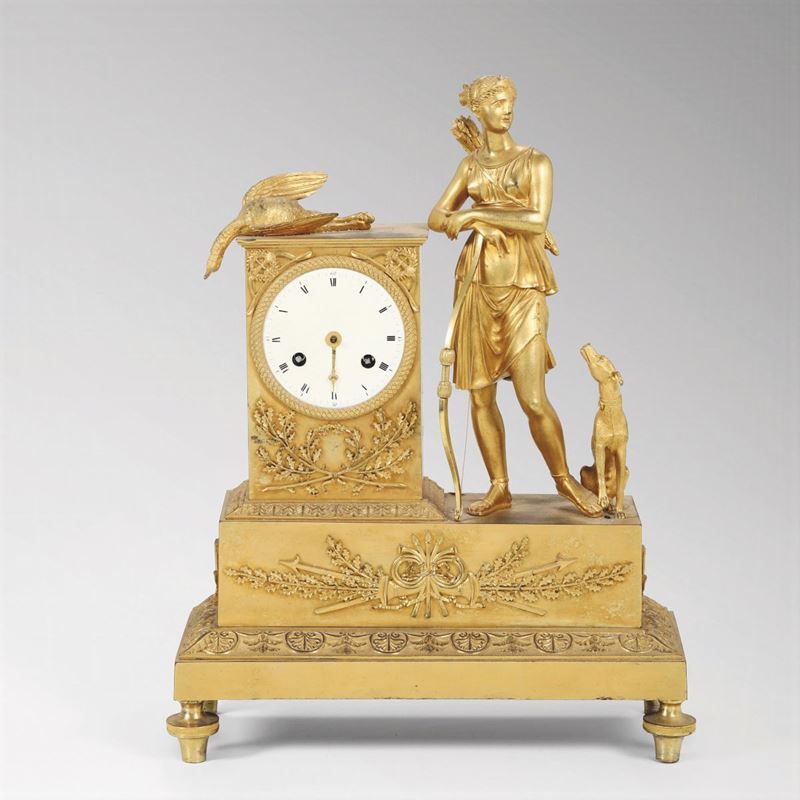 Pendola da tavolo in bronzo dorato e cesellato, Francia XIX secolo  - Auction Antique Clocks - Cambi Casa d'Aste