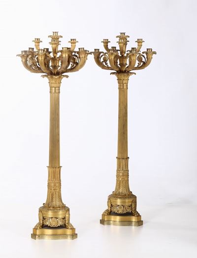 Coppia di Candelabri a Sette Luci in Bronzo Dorato e Cesellato, Francia, XIX-XX Secolo