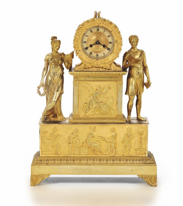 Pendola da tavolo in bronzo dorato e cesellato, Francia XIX secolo
