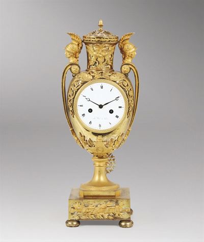Orologio Impero a Vaso in Bronzo Dorato e Patinato, Leroy a Paris, Francia XIX Secolo
