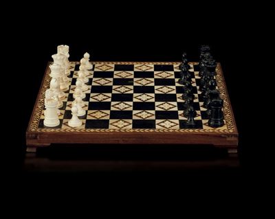 Scacchiera in Legno e Avorio, Cina, Inizi XX Secolo