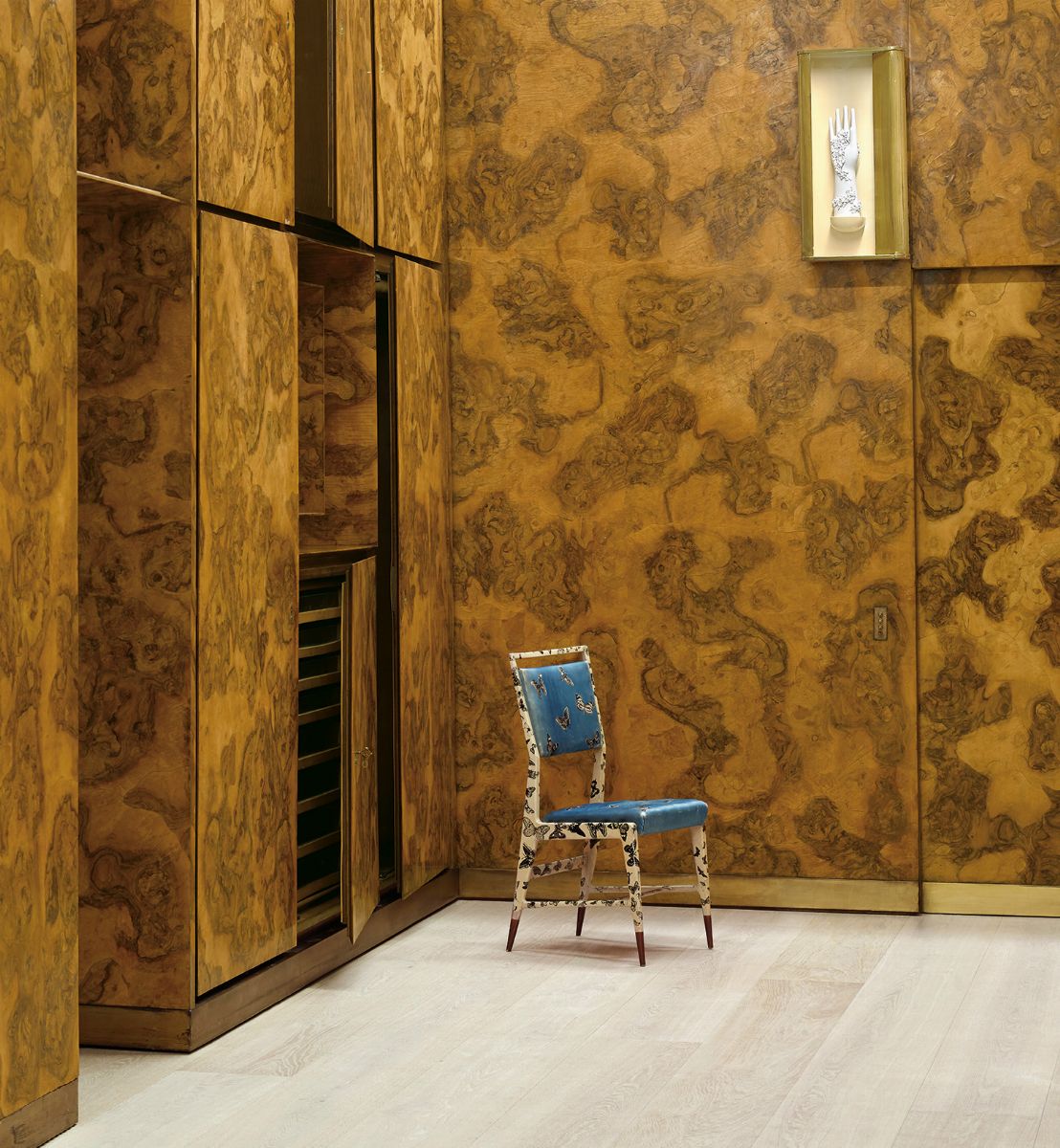 Gio Ponti (1891-1979), Piero Fornasetti (1913-1988), Edina Altara (1898-1989) e Guido Gambone (19...