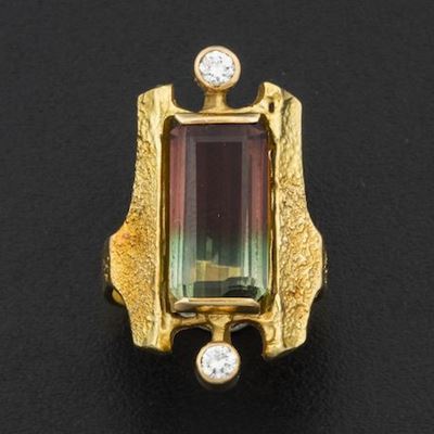 Anello con Tormalina e Diamanti