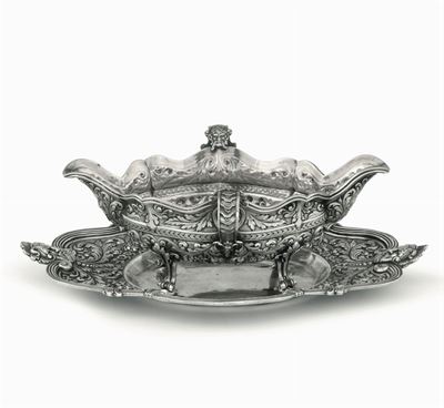 Saliera in Argento Fuso, Sbalzato e Cesellato, Francia XIX-XX Secolo