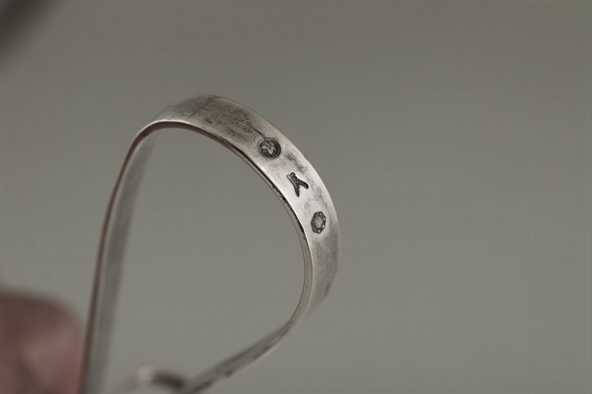 Oliera in Argento Fuso, Sbalzato e Cesellato, Vetro Milano, Metà del XIX Secolo, Contrassegno per...