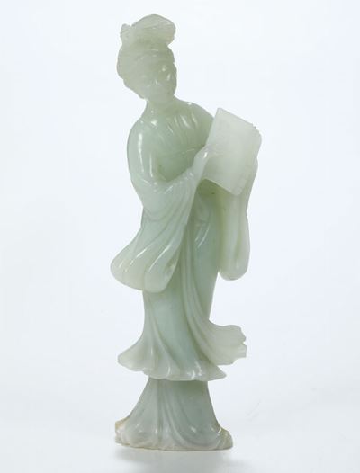 Statuina in Giada