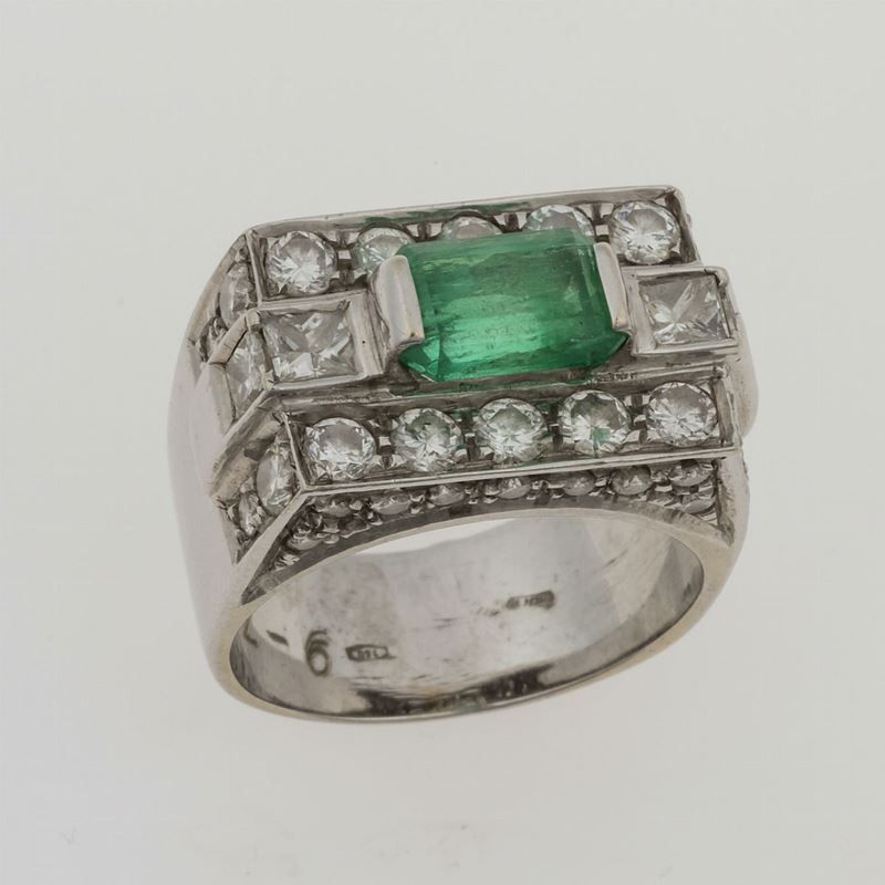 Emerald and diamond ring  - Auction Jewels - Cambi Casa d'Aste